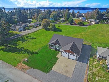 778 Commodore Lane , Camano Island, WA 98282