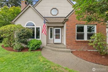 5712 48th Street W, University Place, WA 98467