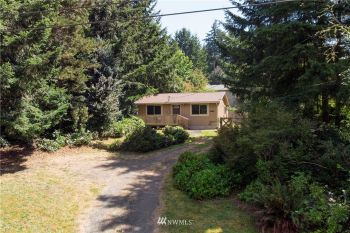 26968 Frodesen Circle NE, Kingston, WA 98346