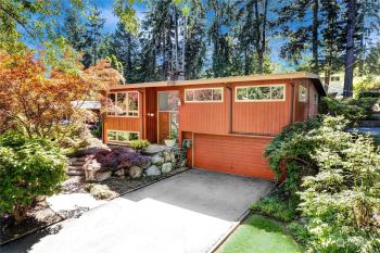14855 Ashworth Avenue N, Shoreline, WA 98133