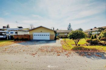 8223 S 126th Street , Seattle, WA 98178-4935