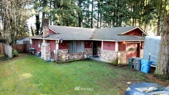 6715 -6717 51st Avenue E, Tacoma, WA 98443