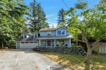 601 Dolphin Drive , Freeland, WA 98249