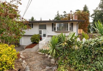 2546 Ridgeview Drive , Oak Harbor, WA 98277