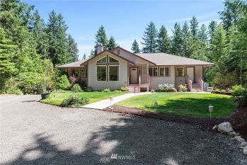 8225 NW Duryea Road , Bremerton, WA 98312