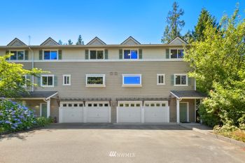932 N 198th Street , Shoreline, WA 98133