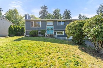7716 40th Avenue Ct E, Tacoma, WA 98443
