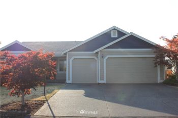 13810 68th Avenue Ct E, Puyallup, WA 98373