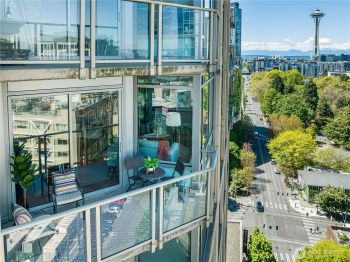 2121 Terry Avenue #1402, Seattle, WA 98121