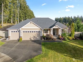 4406 Caddy Lane NE, Lacey, WA 98516