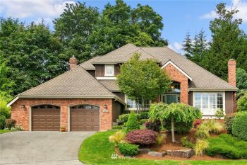 23220 SE 15th Court , Sammamish, WA 98075