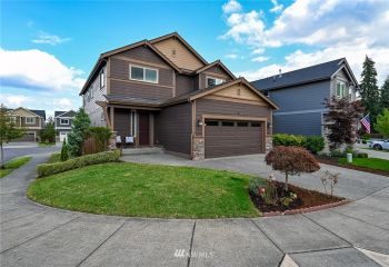 20619 1st Avenue W, Lynnwood, WA 98036