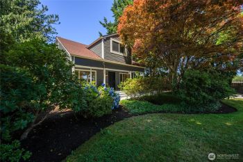 320 Township Street , Sedro Woolley, WA 98284