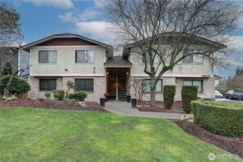 19816 Military Road S #1, SeaTac, WA 98188