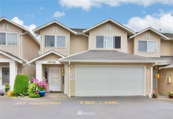 19716 76th Avenue W #A, Lynnwood, WA 98036