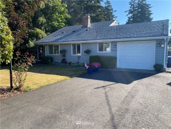 14426 29th Avenue S, Seattle, WA 98168-4214