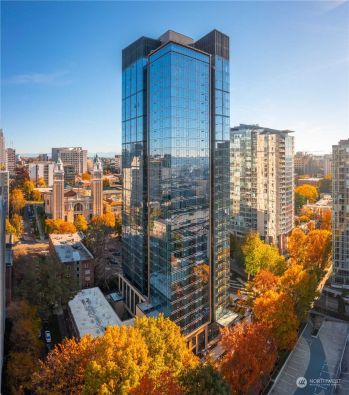800 Columbia Street #1003, Seattle, WA 98104