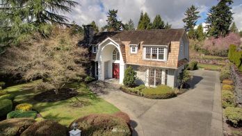 7728 Overlake Drive W, Medina, WA 98039
