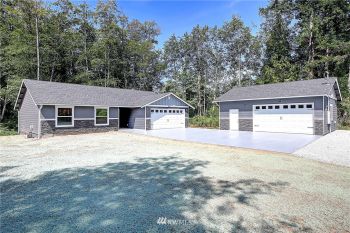 1448 Bonnie Lane , Camano Island, WA 98282
