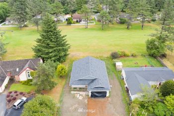 466 Octopus Avenue NE, Ocean Shores, WA 98569