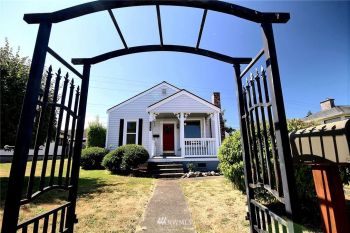 114 W Fourteenth Street , Port Angeles, WA 98362