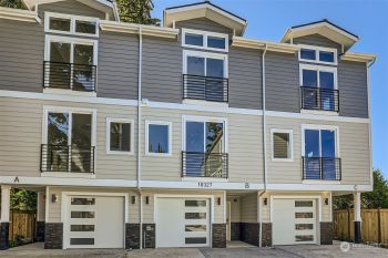 18327 1st Avenue NE #B, Shoreline, WA 98133