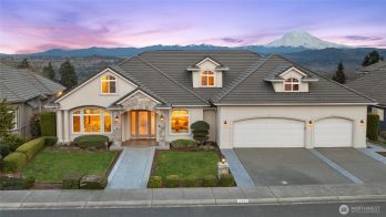 15423 136th Avenue E, Puyallup, WA 98374