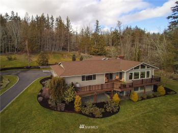 792 Glass Road , Port Angeles, WA 98362