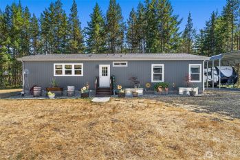 792 E Jensen Road , Shelton, WA 98584