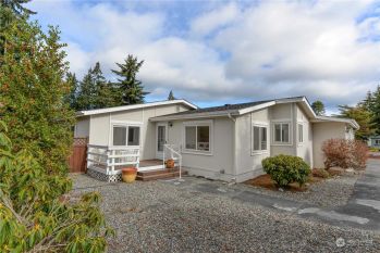 370 Parkwood Boulevard , Sequim, WA 98382