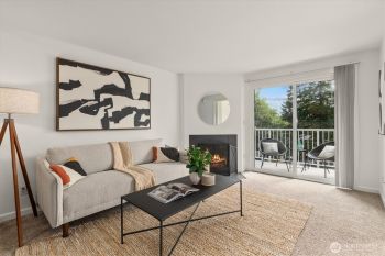 9484 Redmond-Woodinville Road NE #C-205, Redmond, WA 98052