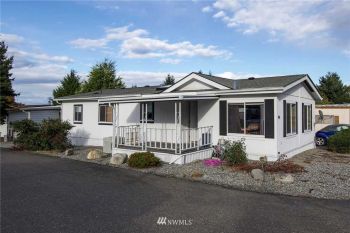 921 S 3rd Avenue #14, Sequim, WA 98382