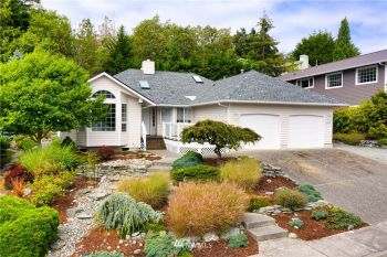4302 Kingsway , Anacortes, WA 98221