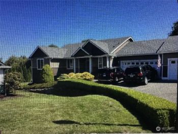 2203 33rd Avenue Ct SW, Puyallup, WA 98373