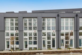 2227 25th Avenue S, Seattle, WA 98144