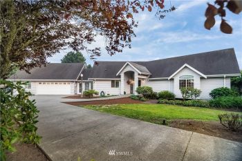 100 S McNeely Street , Buckley, WA 98321