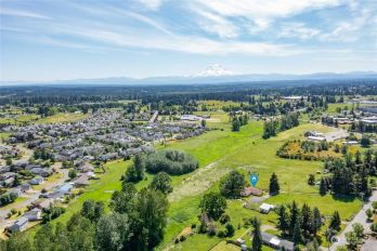 10242 West Road SE, Yelm, WA 98597