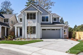 12802 73rd Avenue E, Puyallup, WA 98373