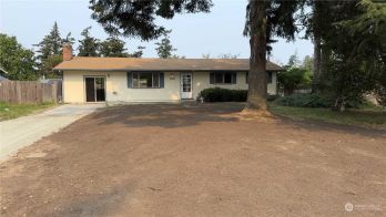 1094 Greenwood , Oak Harbor, WA 98277