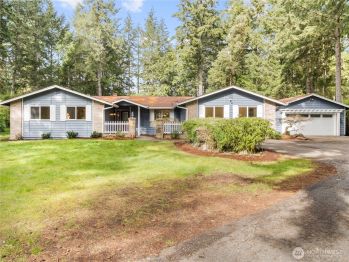 879 Kamus Pl , Fox Island, WA 98333