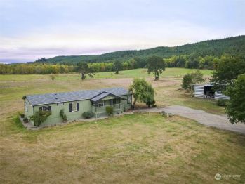 215 Blakeley Lane , Toledo, WA 98591