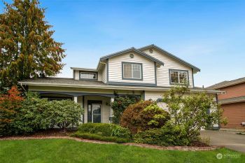 13704 68th Avenue Ct E, Puyallup, WA 98373