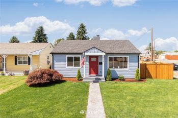 3702 E F Street , Tacoma, WA 98404
