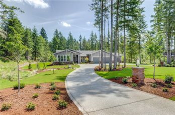33326 203 rd Court SE, Auburn, WA 98092