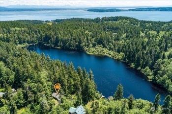 1524 Deer Ridge Road , Oak Harbor, WA 98277