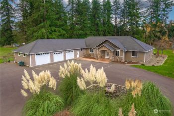 5916 136th Street E, Puyallup, WA 98373