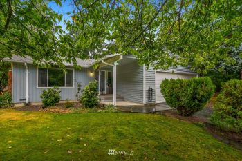 23422 27th Place W, Brier, WA 98036