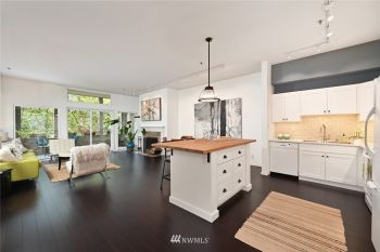 526 1st Avenue S #403, Seattle, WA 98104