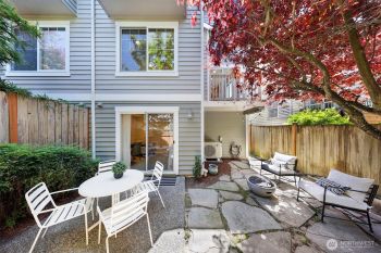 2643 NW 57th Street #A, Seattle, WA 98107