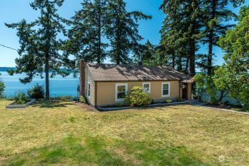 1212 SW Camano Drive , Camano Island, WA 98282